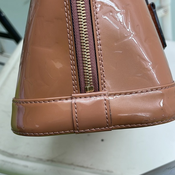 ❌SOLD❌Louis Vuitton Alma PM ❌SOLD ❌ - Picture 6 of 11